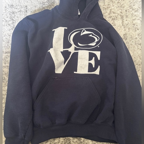 Gildan Tops - Vintage 1998 Penn State LOVE Hoodie Gildan Heavy Blend Navy Blue Size: Small